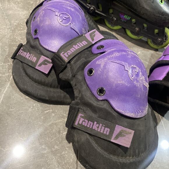 1990s Variflex City Heat XP Junior Retro Roller Skates And Safety Gear. - Picture 8 of 9